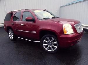 GMC Yukon AWD Denali