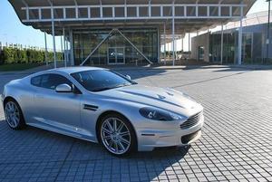 Aston Martin DBS Coupe