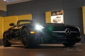 Mercedes-Benz SLS AMG Roadster