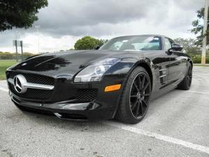 Mercedes-Benz SLS AMG Coupe