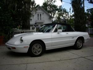 Alfa Romeo Spider