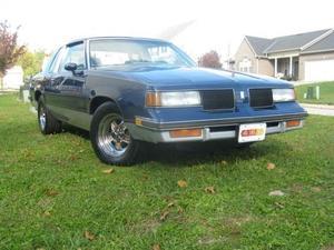 Oldsmobile Cutlass Supreme 442 Coupe