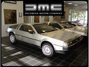 DeLorean DMC-12