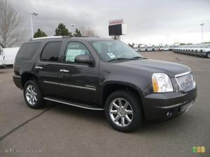 GMC Yukon AWD Denali