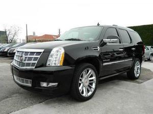 Cadillac Escalade 2WD Platinum