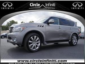 Infiniti QX56 4WD