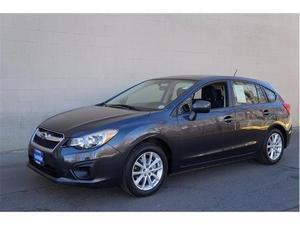 Subaru Impreza 2.0i Premium Hatchback