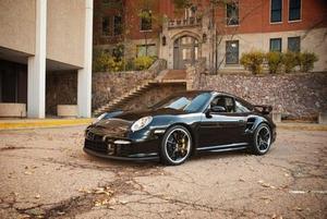 Porsche 911 GT2 Coupe