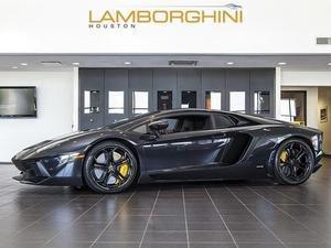 Lamborghini Aventador LP 700-4 Coupe