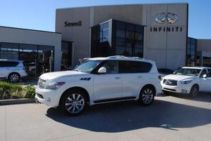 Infiniti QX56 4WD