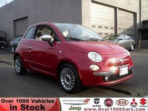 FIAT 500 Lounge Hatchback