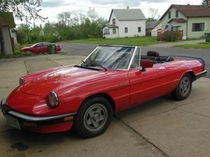 Alfa Romeo Spider Graduate