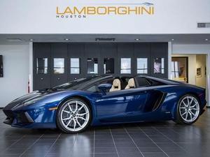 Lamborghini Aventador LP 700-4 Roadster