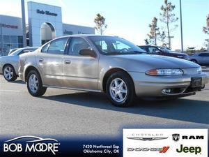 Oldsmobile Alero GL Sedan