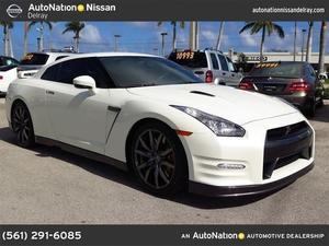 Nissan GT-R Premium