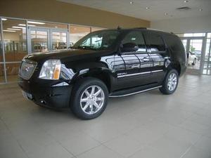 GMC Yukon AWD Denali