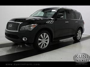 Infiniti QX56 4WD